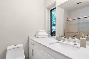 18 Nurmi Dr, Fort Lauderdale, FL 33301 - Photo 39