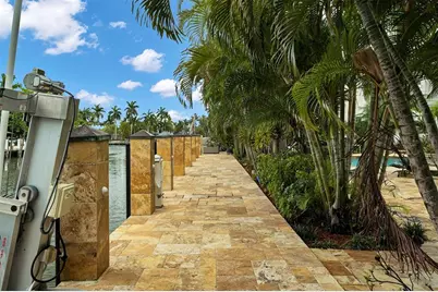 18  Nurmi Dr, Fort Lauderdale, FL 33301 - Photo 51