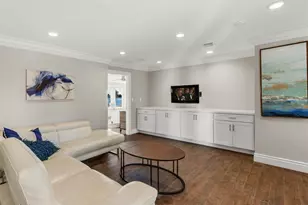 2301 Aqua Vista Blvd, Fort Lauderdale, FL 33301 - Photo 31