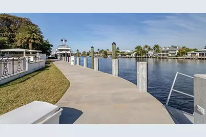 2301  Aqua Vista Blvd, Fort Lauderdale, FL 33301 - Photo 45