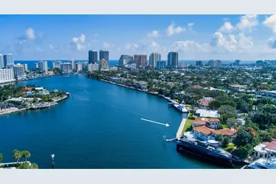 2301  Aqua Vista Blvd, Fort Lauderdale, FL 33301 - Photo 1