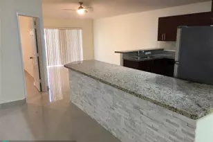 4122 E Silverado Cir, Davie, FL 33024 - Photo 5