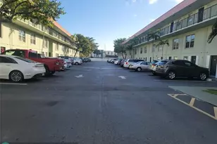 805 W Oakland Park Blvd, Oakland Park, FL 33311 - Photo 23