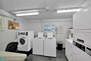 118 Royal Pk Dr, Oakland Park, FL 33309 - Photo 27