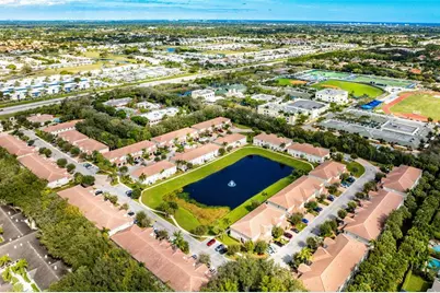 16081  Poppyseed Cir, Unit #2107, Delray Beach, FL 33484 - Photo 33