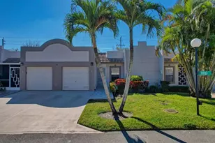 9110 Fairbanks Ln, Boca Raton, FL 33496 - Photo 5