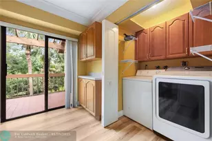 225 Wimbledon Lake Dr Unit, Plantation, FL 33324 - Photo 19