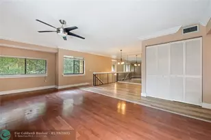 225 Wimbledon Lake Dr Unit, Plantation, FL 33324 - Photo 7