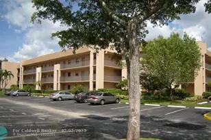 10123 Sunrise Lakes Blvd, Sunrise, FL 33322 - Photo 15