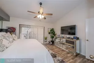 3022 Lucerne Park Dr, Greenacres, FL 33467 - Photo 15