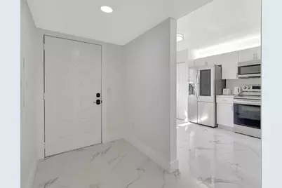 13355 SW 16th Ct, Unit #309 E, Pembroke Pines, FL 33027 - Photo 17