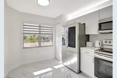 13355 SW 16th Ct, Unit #309 E, Pembroke Pines, FL 33027 - Photo 5