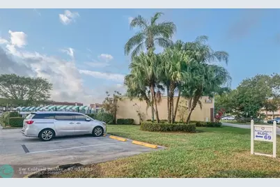 2791 N Pine Island Rd, Unit #302, Sunrise, FL 33322 - Photo 45