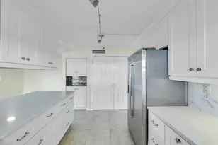 374 Golfview Rd, North Palm Beach, FL 33408 - Photo 13