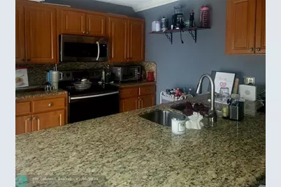 5321  53rd Way, Unit #5321, West Palm Beach, FL 33409 - Photo 13