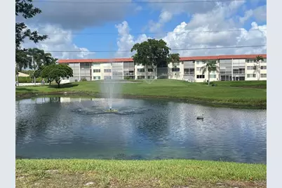 8962 S Hollybrook Blvd, Unit #308, Pembroke Pines, FL 33025 - Photo 1