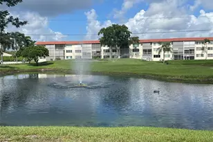 8962 S Hollybrook Blvd, Pembroke Pines, FL 33025 - Photo 1