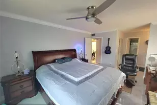 8260 SW 24th St, North Lauderdale, FL 33068 - Photo 15