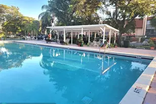 8260 SW 24th St, North Lauderdale, FL 33068 - Photo 23