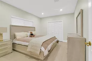 319 S Riverside Dr, Pompano Beach, FL 33062 - Photo 77