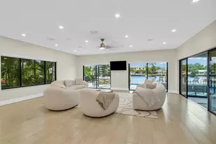 319 S Riverside Dr, Pompano Beach, FL 33062 - Photo 27