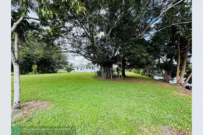 13320  Luray Road, Southwest Ranches, FL 33330 - Photo 11