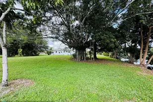 13320 Luray Rd, Southwest Ranches, FL 33330 - Photo 11