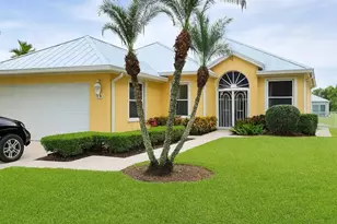2922 SW Brighton Way, Palm City, FL 34990 - Photo 1