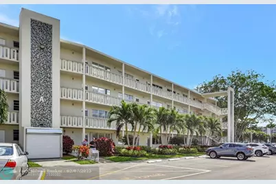 4004  Cambridge A, Unit #4004, Deerfield Beach, FL 33442 - Photo 1