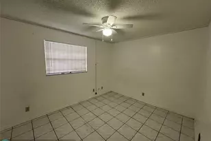 230 SW 1st St, Pompano Beach, FL 33060 - Photo 7