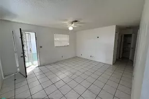230 SW 1st St, Pompano Beach, FL 33060 - Photo 11