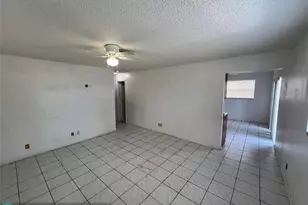 230 SW 1st St, Pompano Beach, FL 33060 - Photo 5