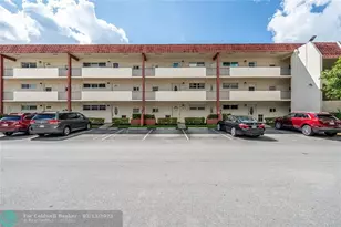 411 S Hollybrook Dr, Pembroke Pines, FL 33025 - Photo 23