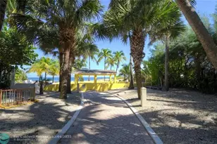 1391 S Ocean Blvd, Pompano Beach, FL 33062 - Photo 15