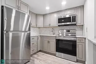 1110 N Riverside Dr, Pompano Beach, FL 33062 - Photo 15