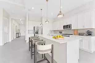 10390 Northbrook Cir, Palm Beach Gardens, FL 33412 - Photo 1