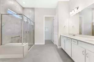 10390 Northbrook Cir, Palm Beach Gardens, FL 33412 - Photo 9