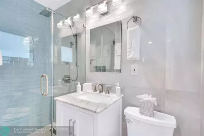 1329  Citrus Isle, Fort Lauderdale, FL 33315 - Photo 23