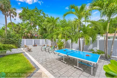 1329  Citrus Isle, Fort Lauderdale, FL 33315 - Photo 7