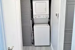 1123 N 17th Ave, Hollywood, FL 33020 - Photo 13