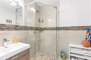 913 Coconut Dr, Fort Lauderdale, FL 33315 - Photo 39