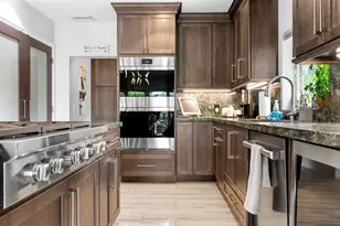 913 Coconut Dr, Fort Lauderdale, FL 33315 - Photo 23