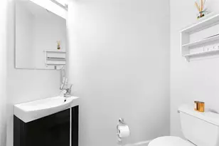 913 Coconut Dr, Fort Lauderdale, FL 33315 - Photo 43