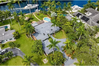 913  Coconut Dr, Fort Lauderdale, FL 33315 - Photo 59