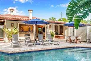 2757 NE 20th St, Fort Lauderdale, FL 33305 - Photo 9