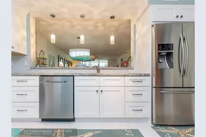 1147  Hillsboro Mile, Unit #209, Hillsboro Beach, FL 33062 - Photo 3