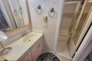 8260 SW 24th St, North Lauderdale, FL 33068 - Photo 7