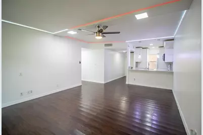 8401  Royal Palm Blvd, Unit #8401, Coral Springs, FL 33065 - Photo 5