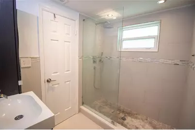 8401  Royal Palm Blvd, Unit #8401, Coral Springs, FL 33065 - Photo 19