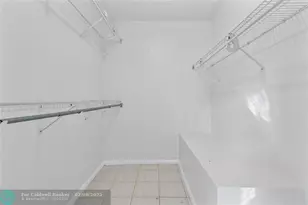 608 NE 29th Dr, Wilton Manors, FL 33334 - Photo 9